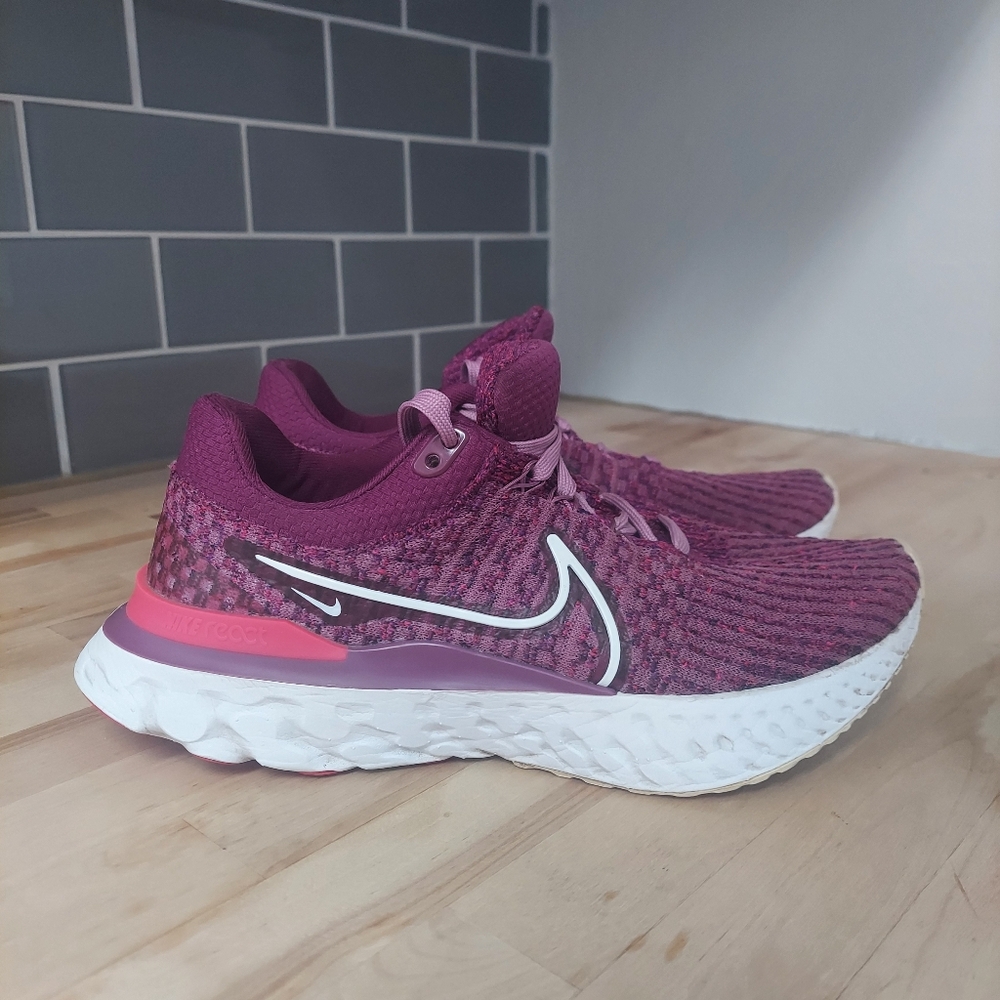 Nike React Infinity Run Flyknit 3 Womens Shoes Size 7